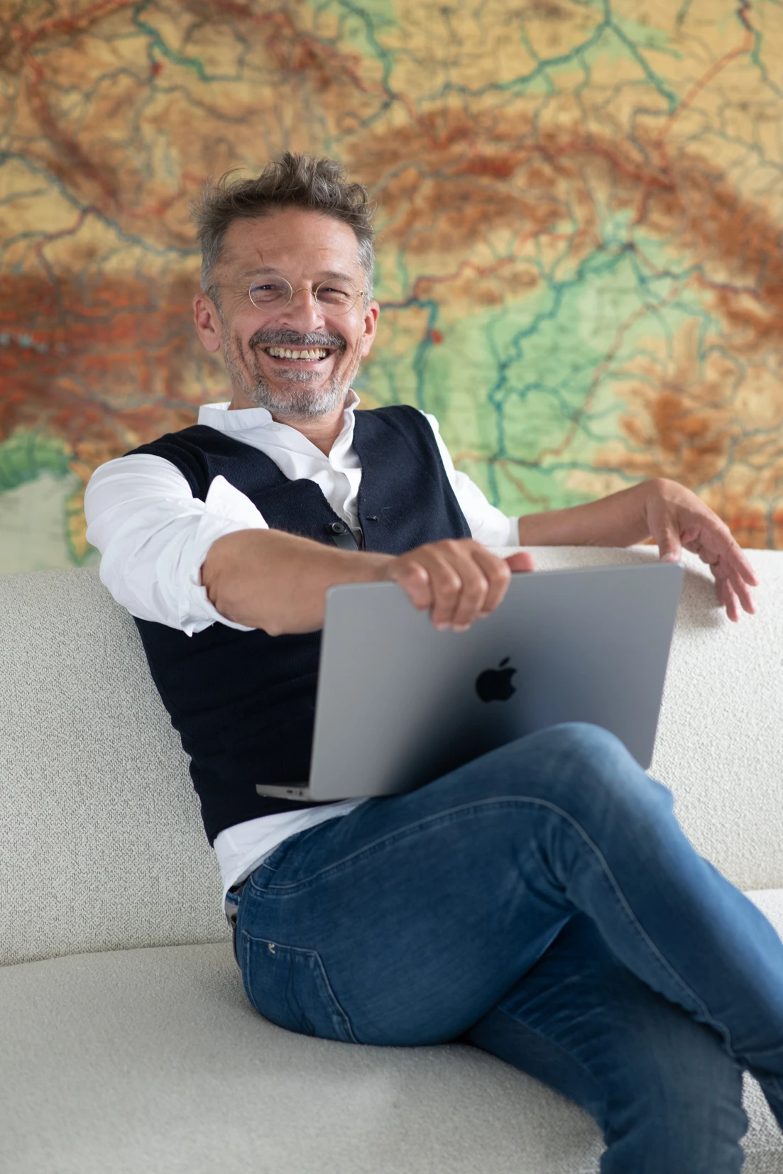 Personal-Branding-Portrait von Carved Character